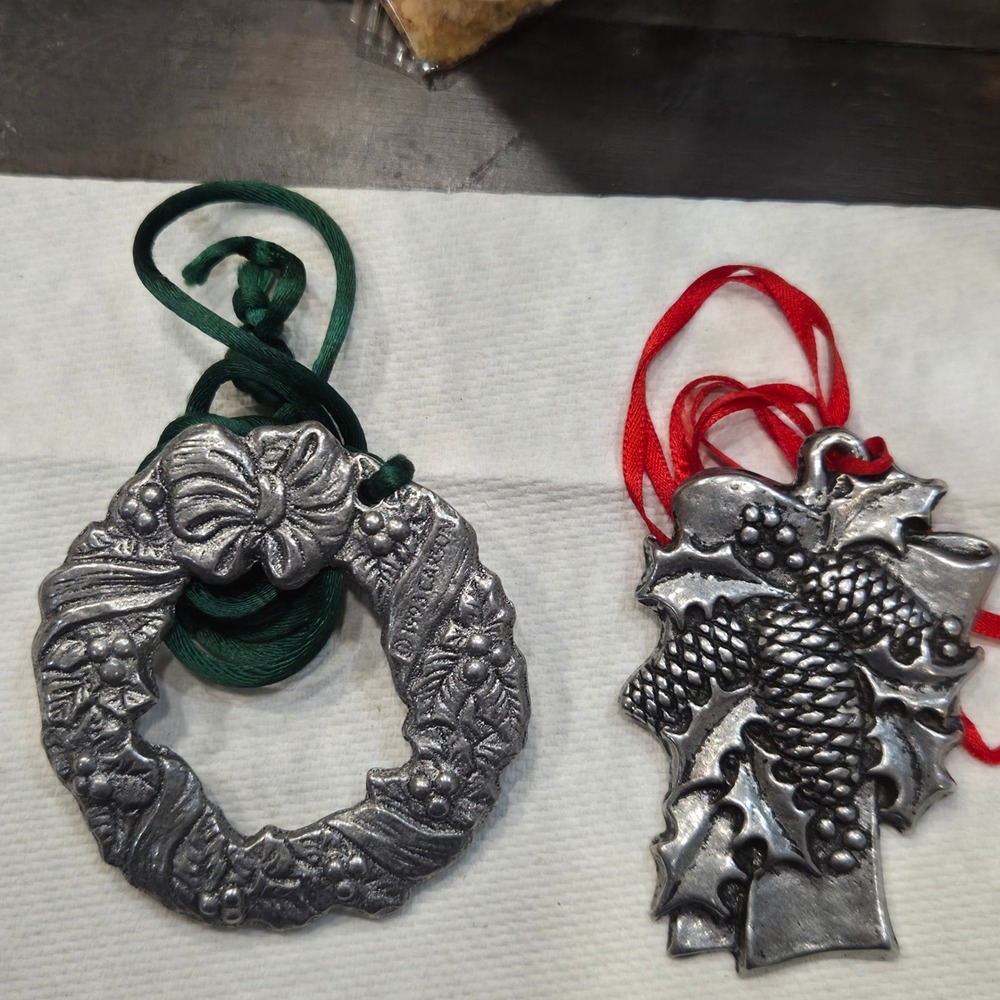Vintage Carson Pewter Christmas Ornaments Wreath Pinecone Set of 2 1993